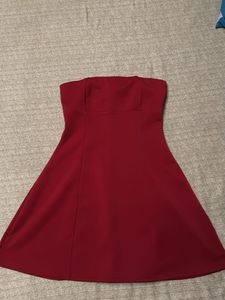 Elegant Red Strapless Dress