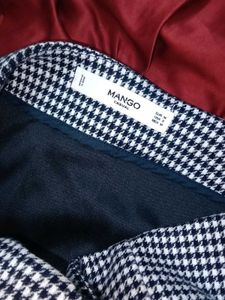 Houndstooth Pattern Mini Skirt