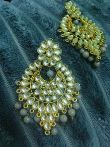 Elegant Kundan &amp; Crystal Dangle Earrings