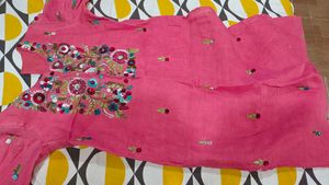 Embroidered Pink Kurta