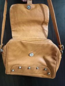 Stylish Tan Sling Bag