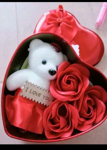 Heart Shape Tin Cute Box For Gift And Showpiece
