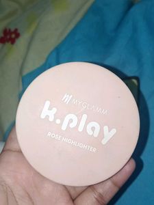 MyGlamm K.Play Rose Highlighter &amp; blush