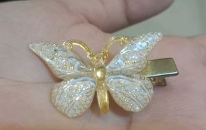 Pretty Golden Butterfly Hair Clip Set