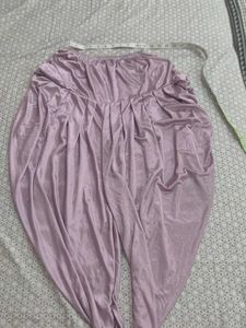sleep dress in silk cloth with cute lace border .