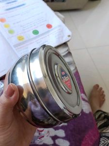 D-Mark Stainless Steel Container