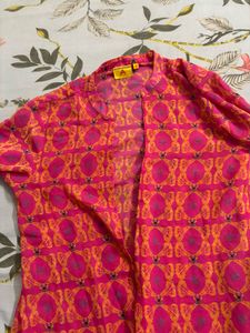 Vibrant Pink &amp; Orange Patterned shrug