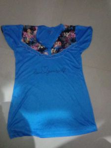 Blue Floral nightsuit