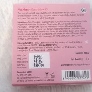 Myglamm popxo 4 Eyeshadow palett hot mess