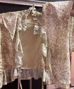 Chic Ruffled Tie-Front Blouse