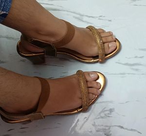 Sandles Size 7 For Women Copper Colour