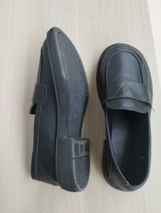 Classic Black Loafer Shoes