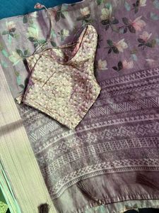 Elegant Floral & Ethnic Print Saree with Blouse