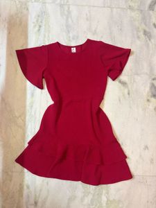 Chic Red Tiered Ruffle Dress