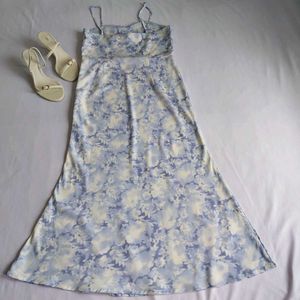 Blue Floral Midi Slip Dress🦢🪞✨️