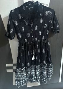 Chic Black & White Print Dress