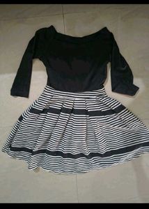 Chic Striped Midi dress