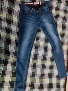 Stylish Blue Denim Jeans
