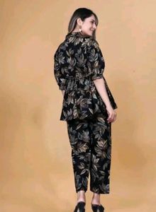 Chic Leaf Print Kurta Set
