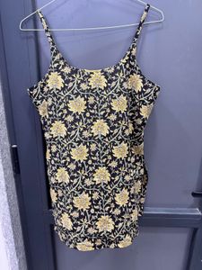 evara VEDA SHORT SLEEVELESS KURTI