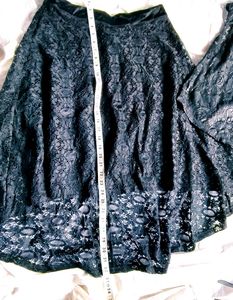 Elegant Black Lace skirt and top 👍