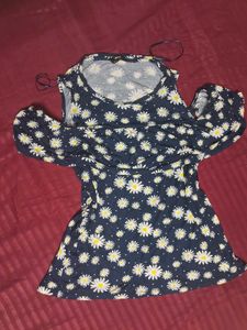 🌼Daisy Top from Dubai🌼