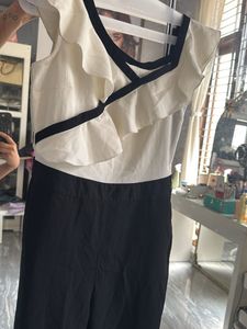 Chic Ruffled White &amp; Black jumpsuit