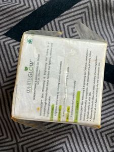Lotus Herbals WhiteGlow Gel Creme