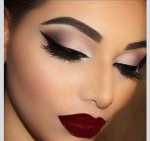 Huda Beauty Foundation - Longwear &amp; Waterproof