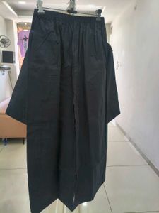 Elegant Black Kurta with Floral Embroidery Cordset