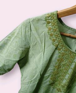Women Self Design Pure Silk Straight Kurta