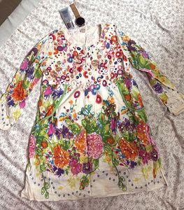 Vibrant Floral Print Kurta with Sequins