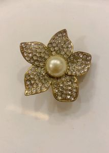 New Stunning Statement Flower Ring