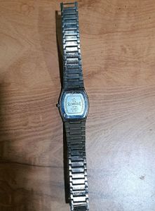 Slimstar Quartz Watch - Black