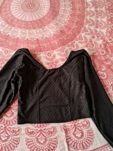 Seamless &amp; Easy-Wear Hookless Blouse Top |