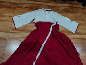 Elegant Embroidered Floral Korean Hanbok