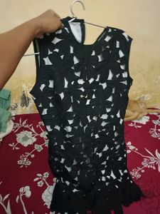 Chic Black Floral Lace Sleeveless Dress