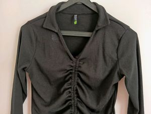Tokyo Talkies Short Crop Top
