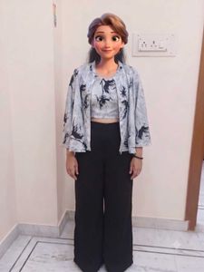 Stylish Printed Crop Top & Shrug Set