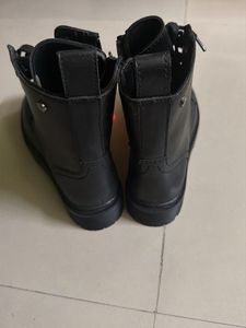 Black Ankle Boots(never used)