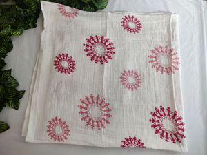 White Printed Table Cloth