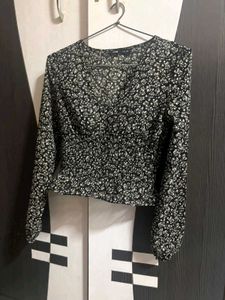 Chic Floral Print V-Neck Blouse