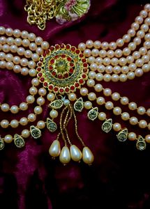 Elegant Pearl &amp; Gold Kamarbandh