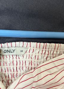 ||NEVER BEEN WORN|| ONLY Striped Embroidered Top