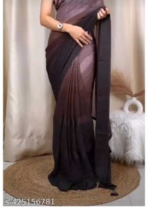 Elegant Saree with Stylish Blouse piece