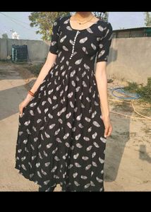 Stylish Black Kurta Set with Feather Print