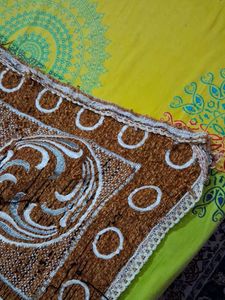 Chic Tablecloth with Lace Trim