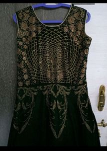 Designer Gown 🔥❤️ Green Velvet mehendi dress