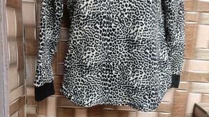 Animal Print sweater
