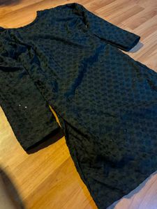 Elegant black Embroidered kurti